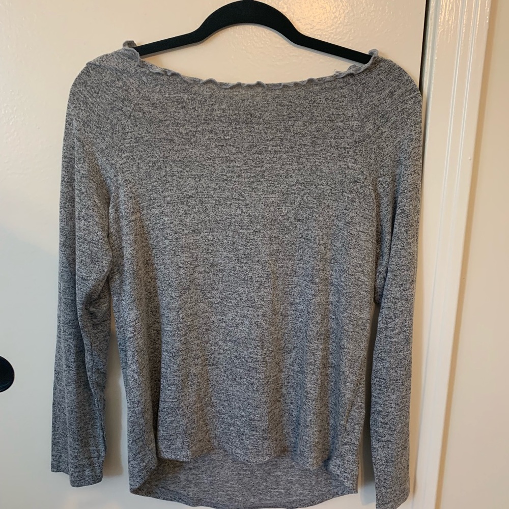 women’s grey sweater size small!